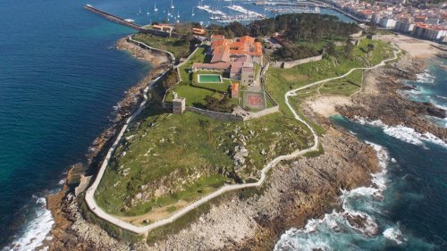 Die besten Paradores im Norden Spaniens mit Schwimmbad